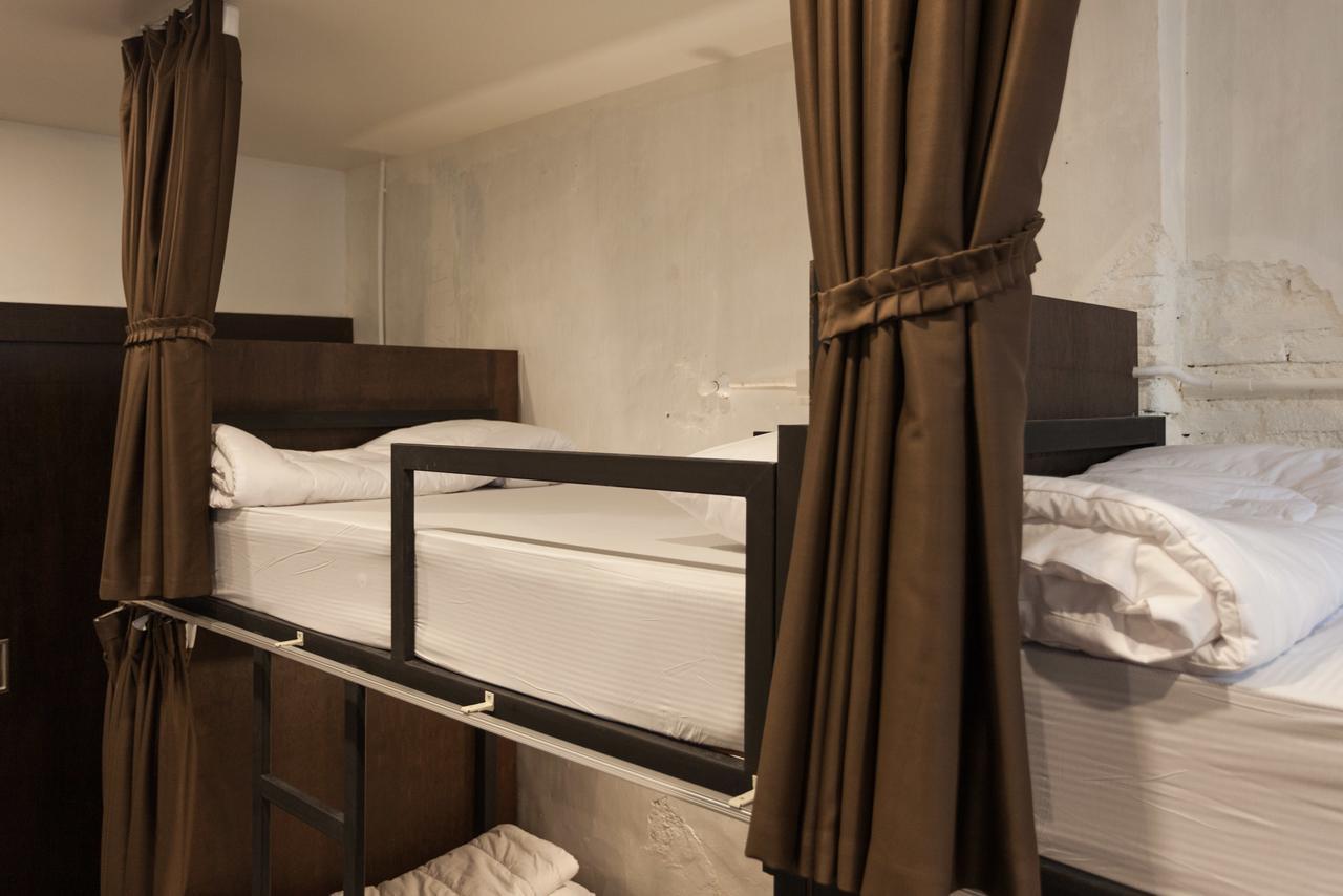 Feel Good Hostel Phuket Екстериор снимка